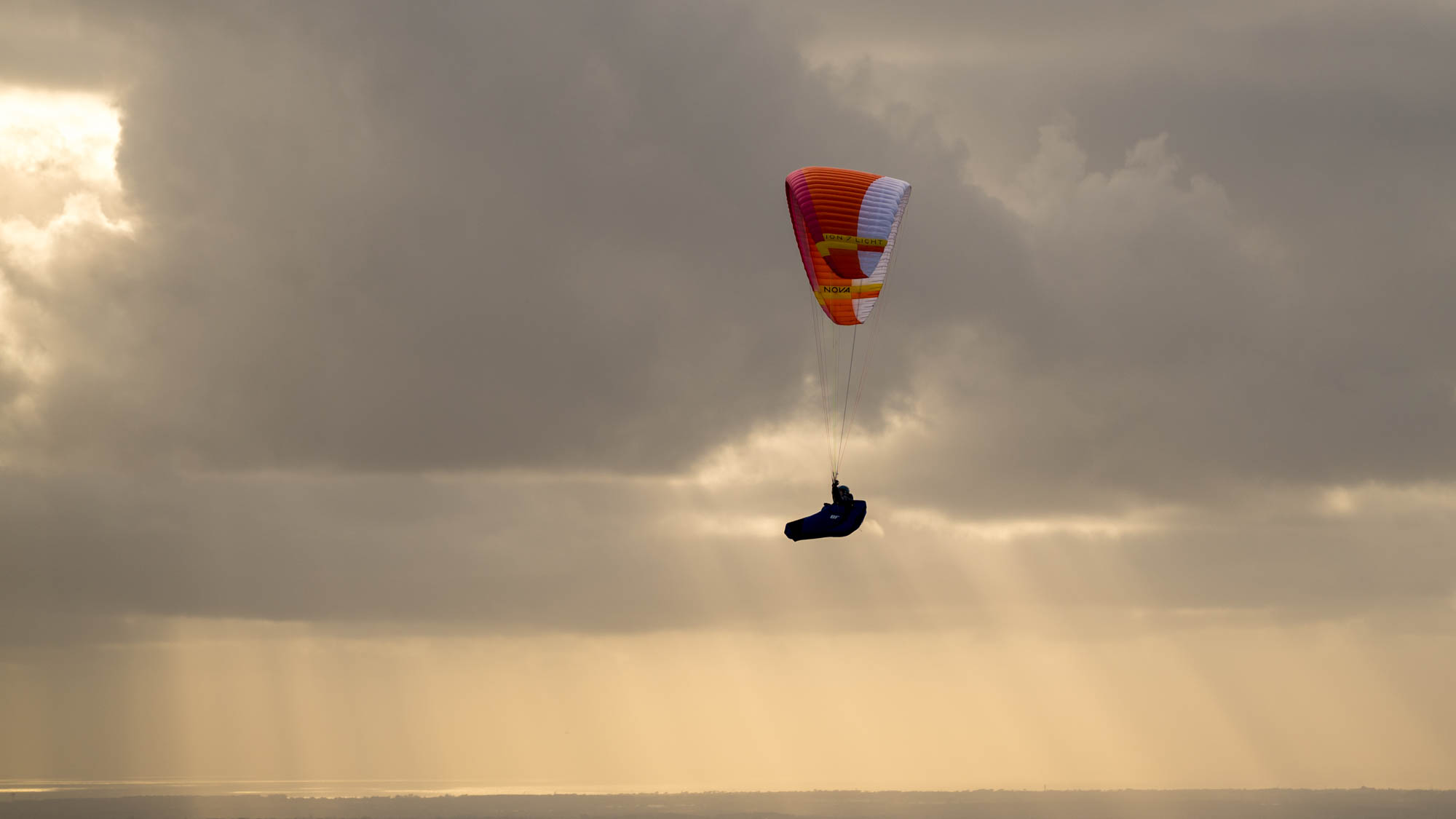 gemeinsam fliegen 20220223 001 2000